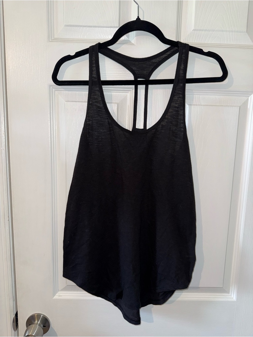 Women’s black strappy tank top athletic work out top size xs